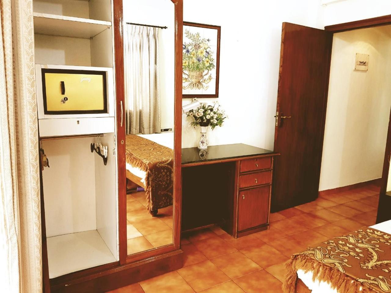 Diana Apartments แคนโดลิม ภายนอก รูปภาพ
